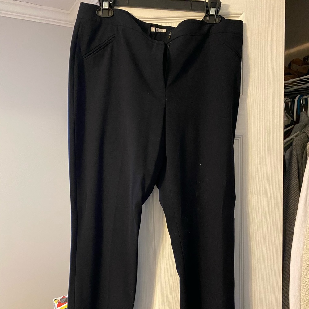 Tahari trouser